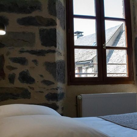 Hotel Restaurant Le Bardiere Laguiole Zewnętrze zdjęcie