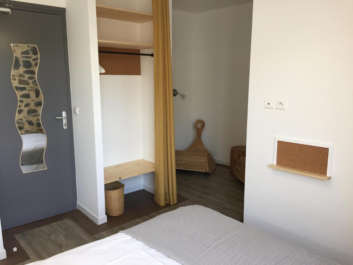 Hotel Restaurant Le Bardiere Laguiole Zewnętrze zdjęcie